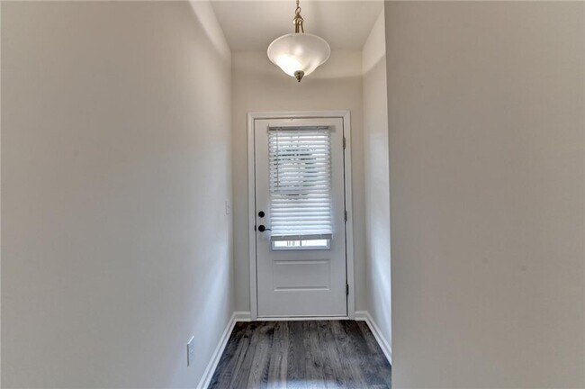 Photo - 3587 Hidden Valley Cir