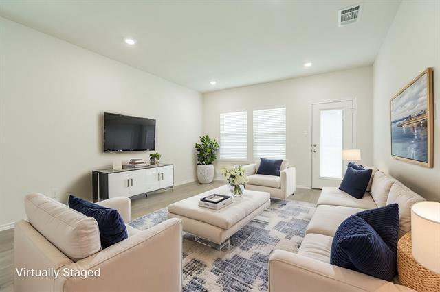 903 Shear Dr