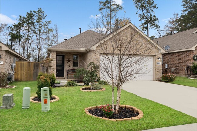 Photo - 10417 Pineland Dr