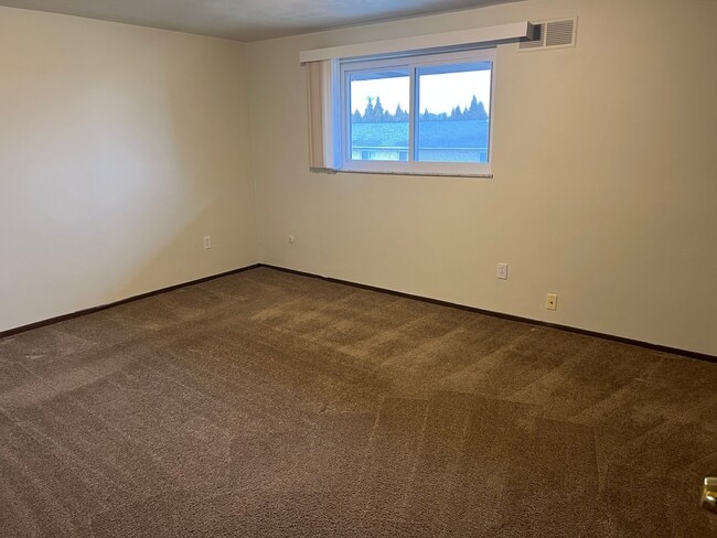 Photo - 39 Soltis Drive
