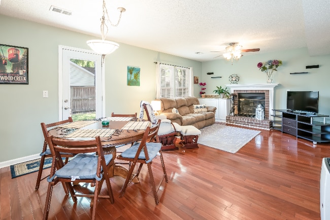 Photo - 2785 Flower Creek Way