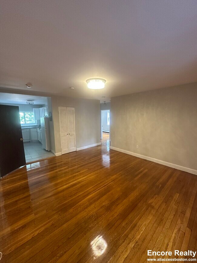 Photo - 63 Selkirk Rd Unidad 9