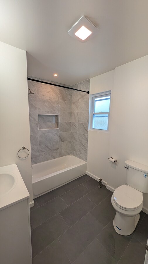 Bathroom - 147 Locust St Unit 2