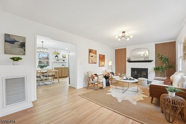 Photo - 139 Ridgedale Ave