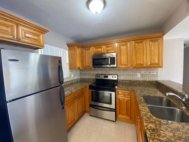 Photo - 1540 Windorah Way Unit F