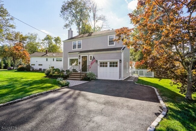 Photo - 256 Woodland Ave