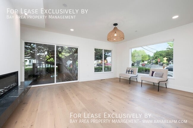 Photo - 1351 Arroyo Ave