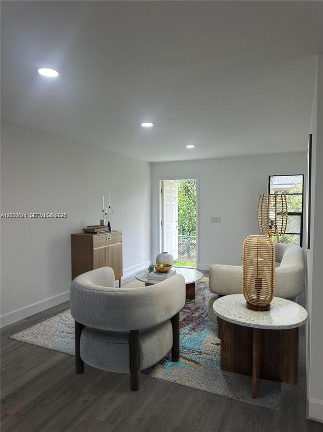 Photo - 6560 SW 49th St Unidad 1