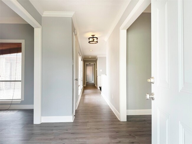 Photo - 6806 Winkleman Rd