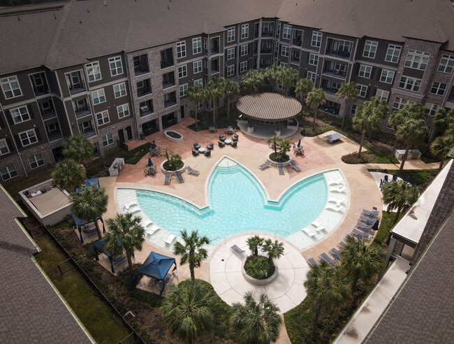 Photo - Orleans at Fannin Station