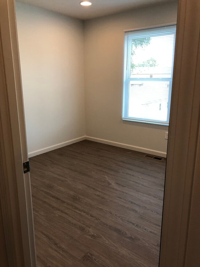 Photo - 1423 Union St