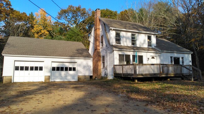 Exterior - 742 Storrs Rd House