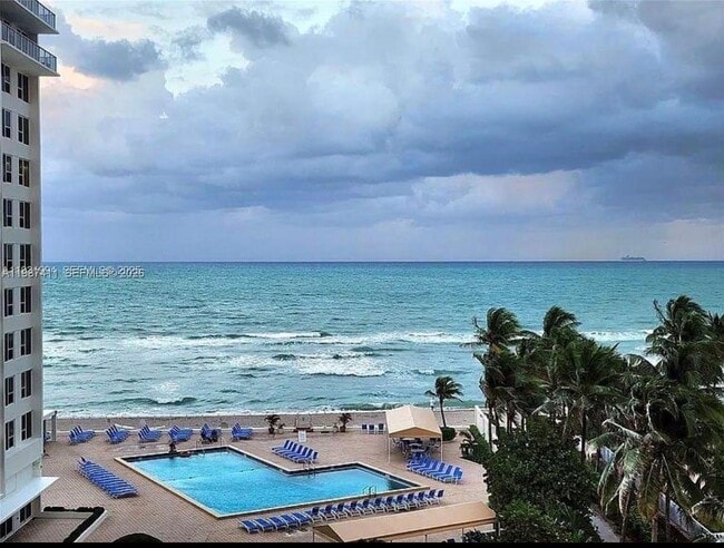 Building Photo - 3505 S Ocean Dr Unit 1018