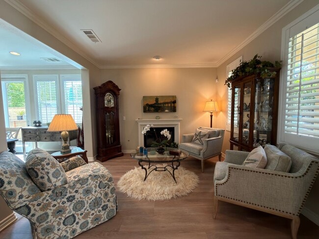 8253 Noelle Drive