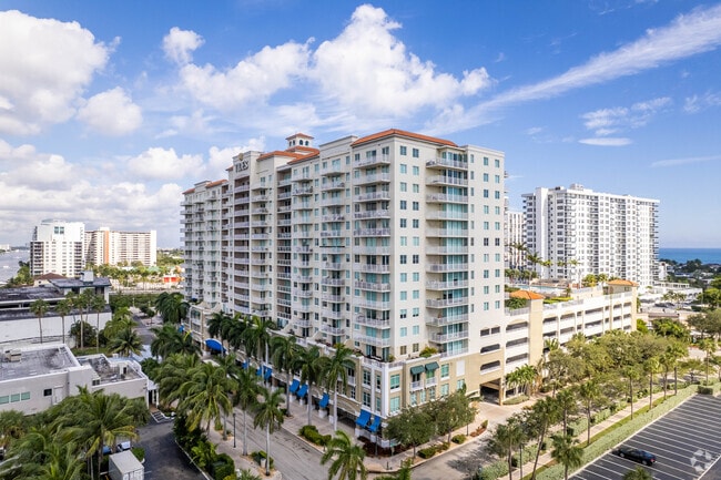 Photo - Tides at Bridgeside Square Apartments