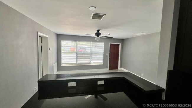 1120 NE 23rd Pl