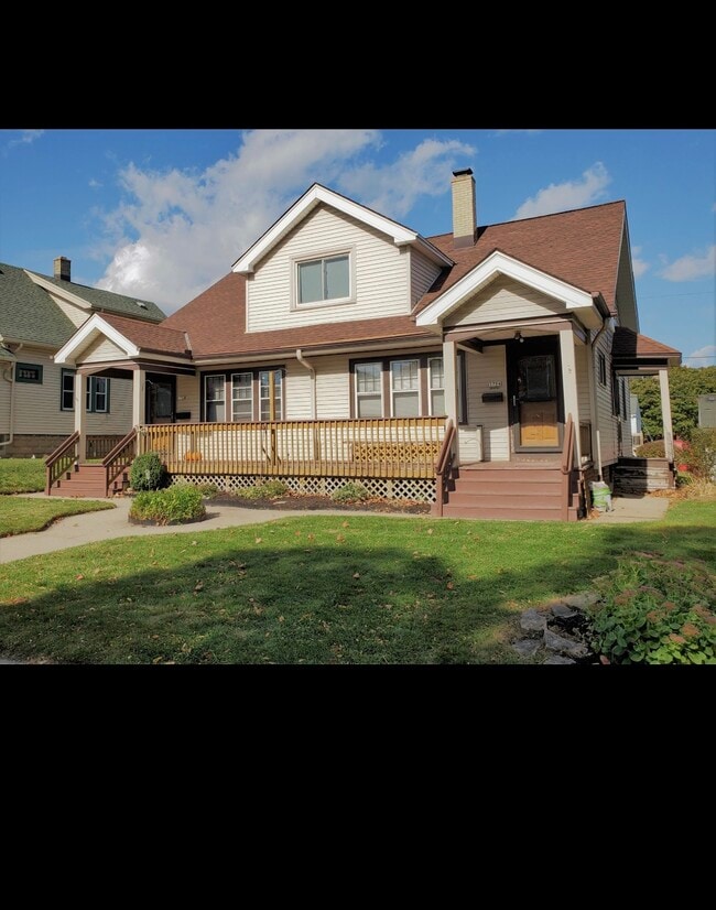 Building Photo - 3758 E Allerton Ave Rental