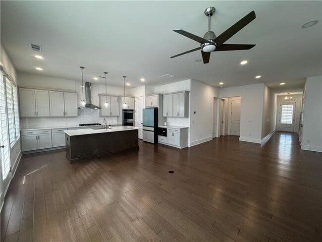 Photo - 1255 Westshore Dr