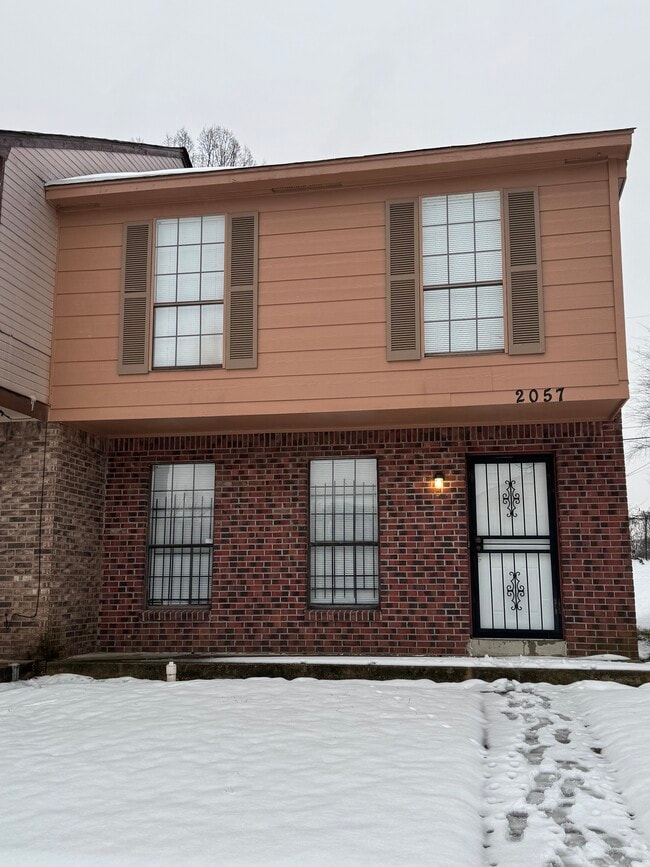 Building Photo - 2057 Orchid Dr Rental