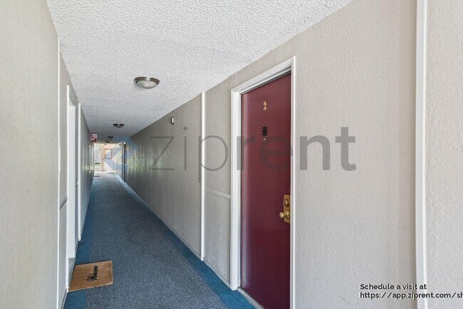 Photo - 1041 Shell Blvd