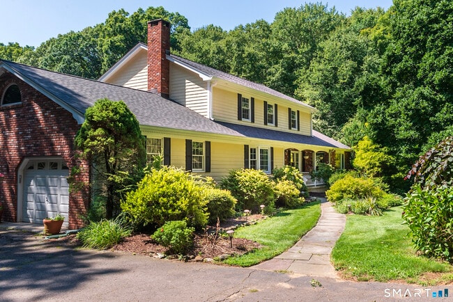 208 Adams Rd
