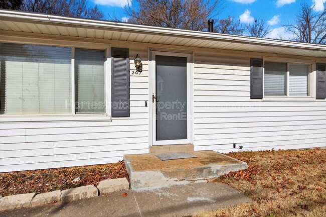 Photo - 207 Anistasia Dr