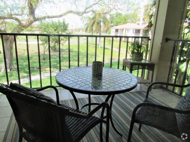 Building Photo - FURNISHED RENTAL  AVAIL. APRIL 28, 2025 fl...