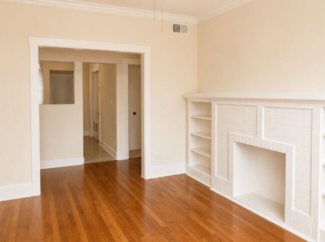 3221 W Division St Unit 3S