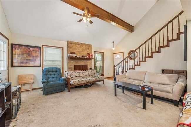 Photo - 1203 Hardwood Ln