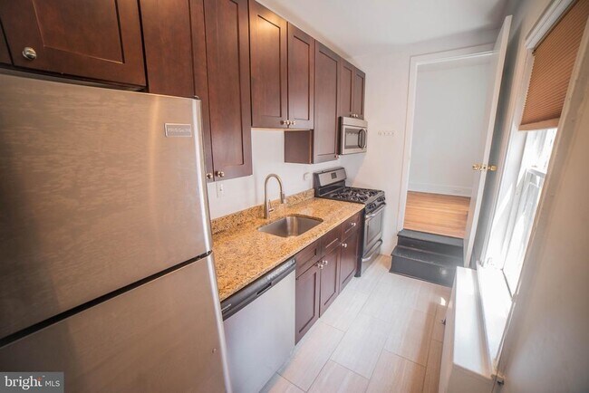 Photo - 2008 Spruce St