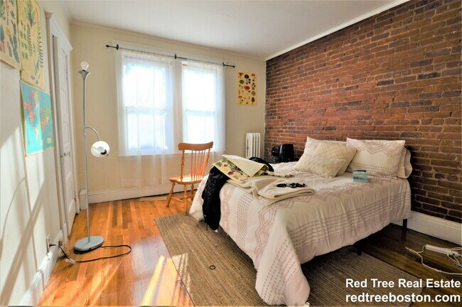 Photo - 6 Colliston Rd Unit U2