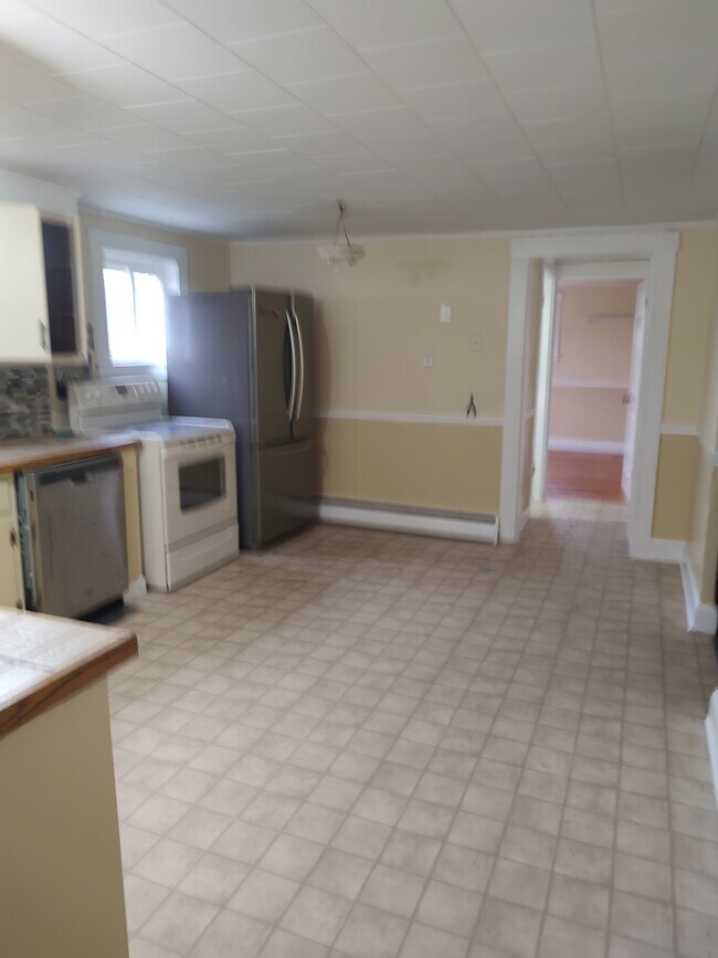 Photo - 1395 Hooksett Rd House