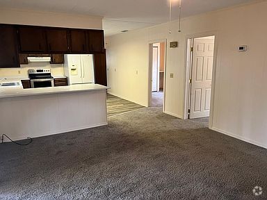Building Photo - 1657 Richland Ave Rental