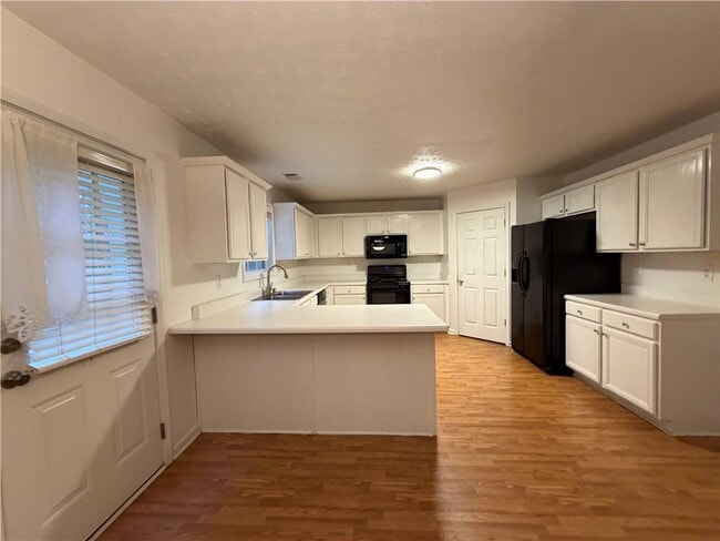 Photo - 6906 Wynmeadow Dr