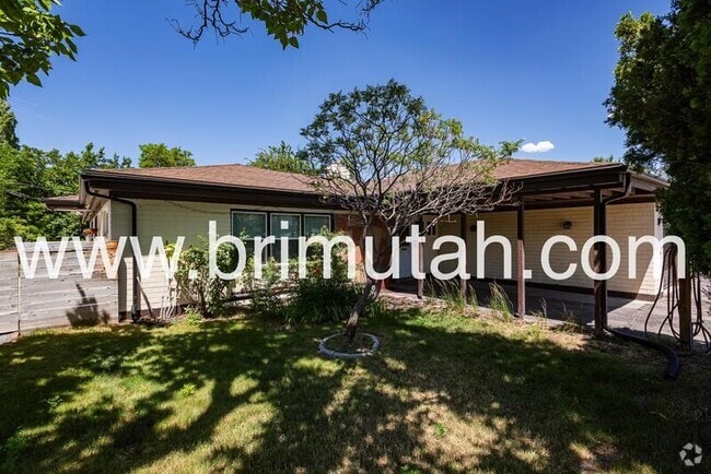 Building Photo - 1313 E 8425 S Rental