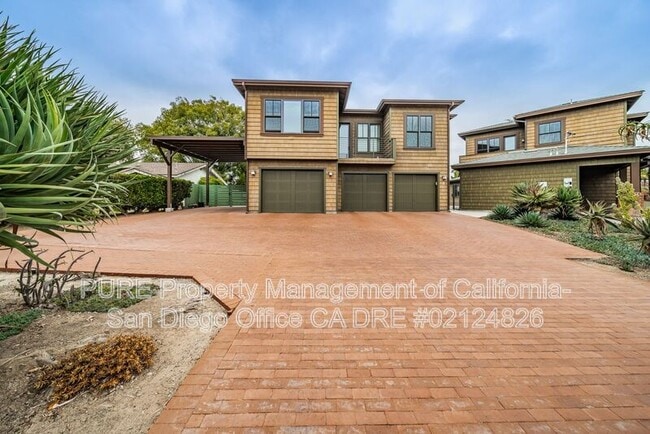 Photo - 1468 Hunsaker St Unit 2