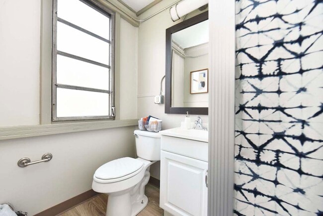 Photo - The Flats at Jackson Square