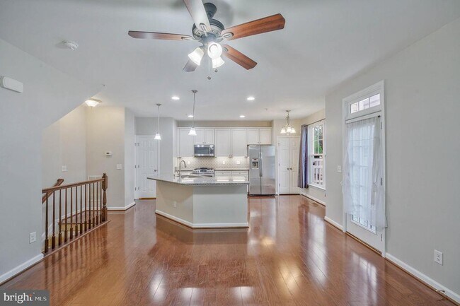 Photo - 25218 Briargate Terrace