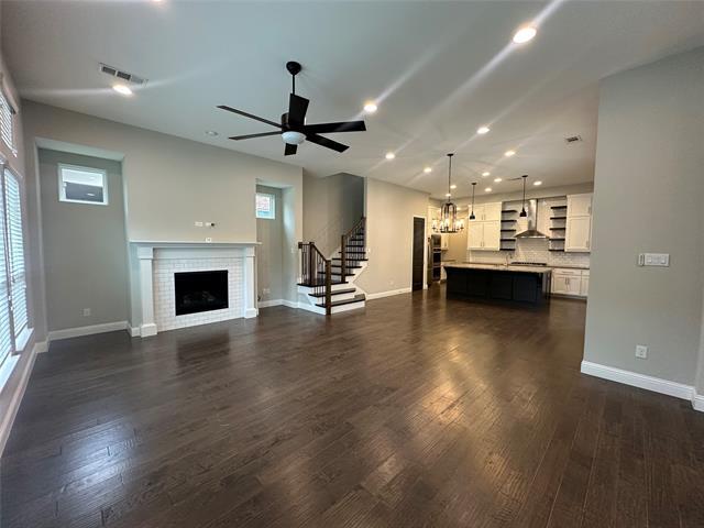 Photo - 7105 Royal View Dr