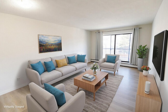 Photo - Chinook Place