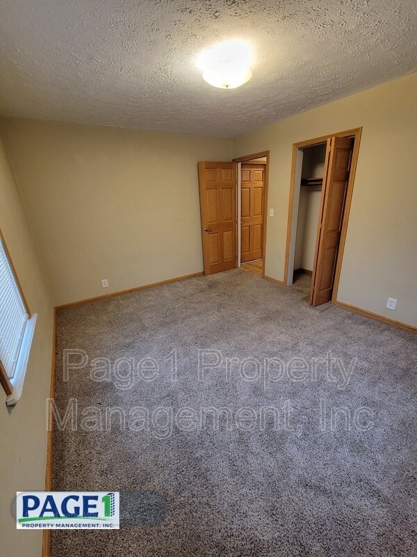 Photo - 2319 Auburn St Unidad AS 2319  2-W