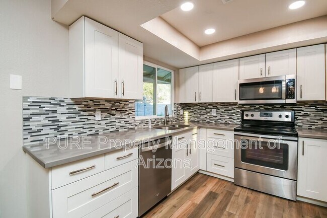 Photo - 1808 W Keating Ave