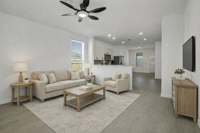Photo - 519 Louis Ln