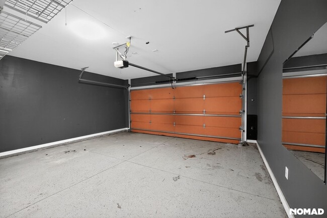 Photo - 1273 MacKintosh pknw