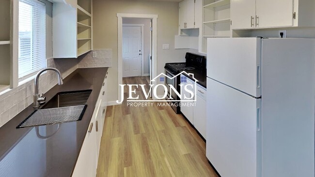 Photo - $500 Off First Month! 3BR Home w/ Washer & Dryer on Spacious 1-Acre Orchard Lot