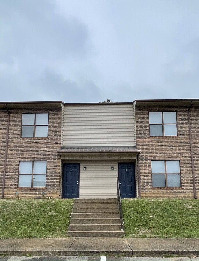 Starr Mountain Apartments