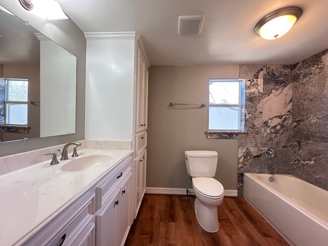 Photo - 13868 Cedar Hill Rd