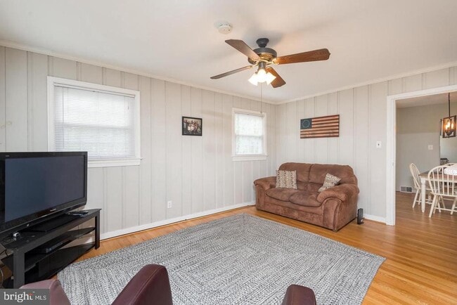 Photo - 5106 25th Pl N