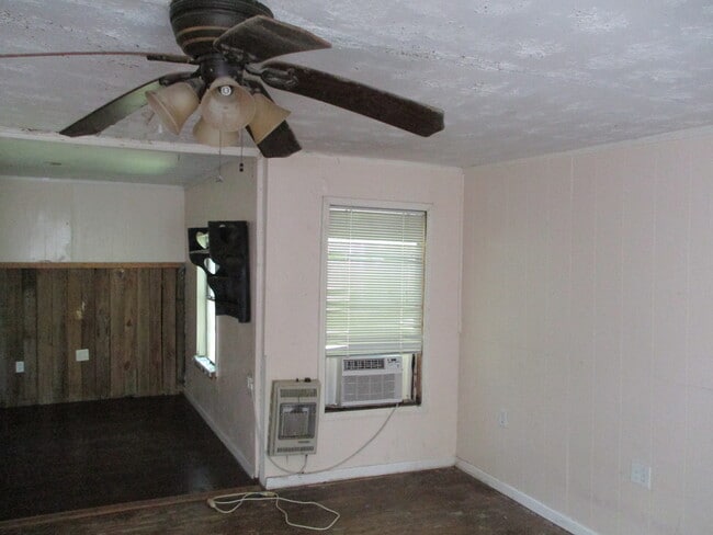 Photo - 4206 Trent Rd