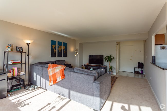 1BR, 1BA - Prospect Tower